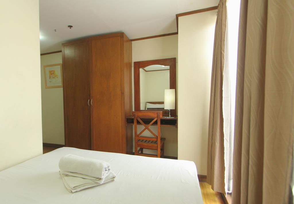 Hotel Isabelle Royale Makati Manila Zimmer foto
